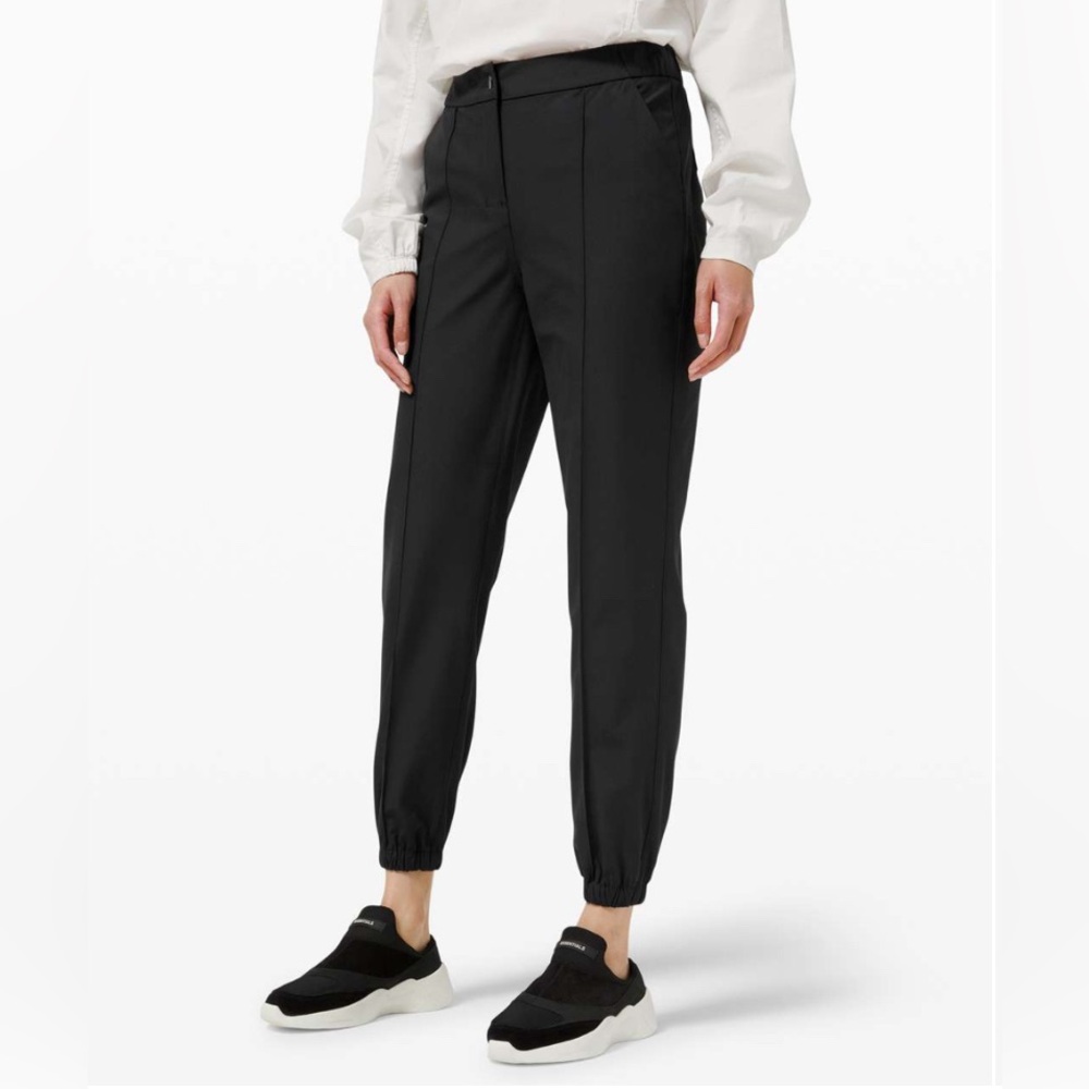 Lululemon‎ Warpstreme High-Rise 7/8 Jogger In Black Size 27